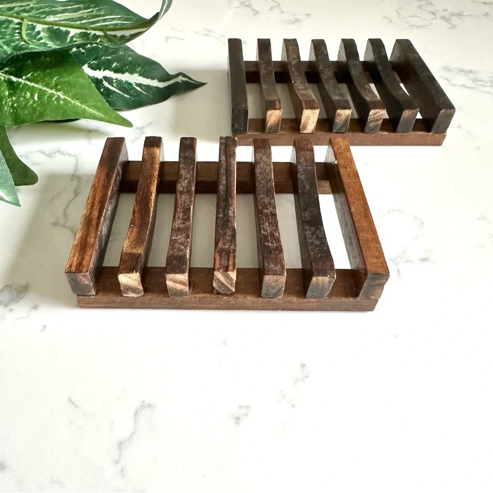 Set of 2 Wooden Bar Soap Dish Shower Holder Self Draining Design Bamboo Eco Love